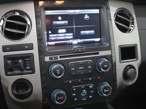 Used 2015 Ford Expedition Limited w/ Equipment Group 301A image 14