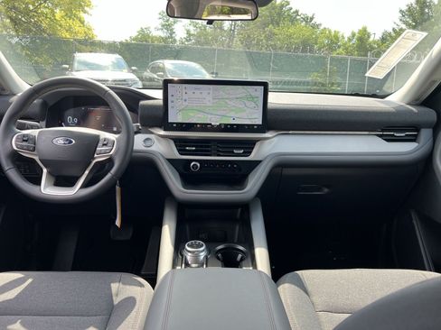 New 2026 Ford Explorer Active AWD/4WD image 23