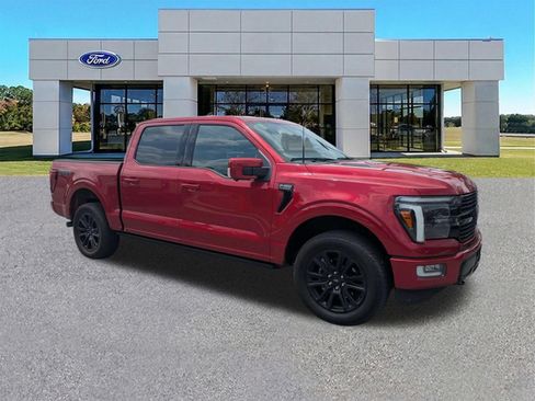 Used 2025 Ford F150 Platinum w/ FX4 Off-Road Package AWD/4WD image 1