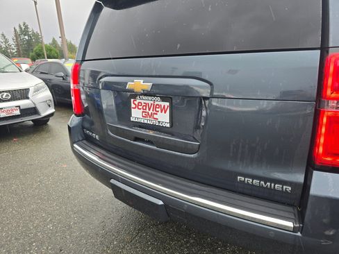Used 2019 Chevrolet Tahoe Premier w/ Premier Plus Edition image 16