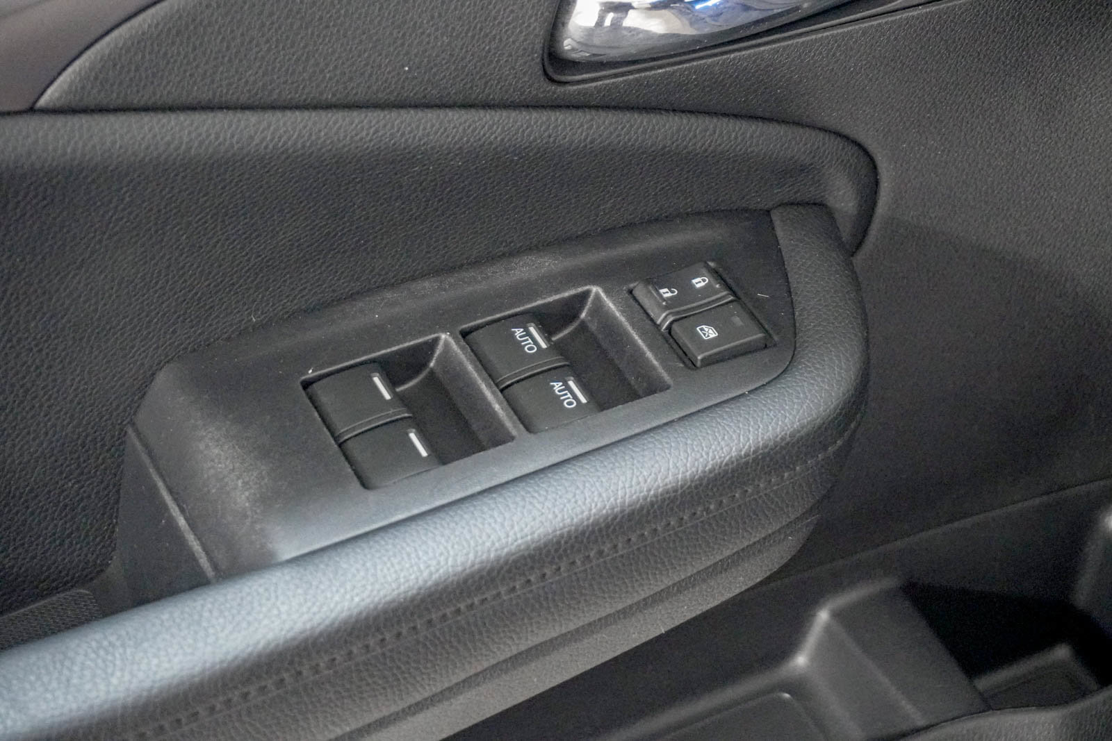 Used 2019 Honda Passport Sport image 17