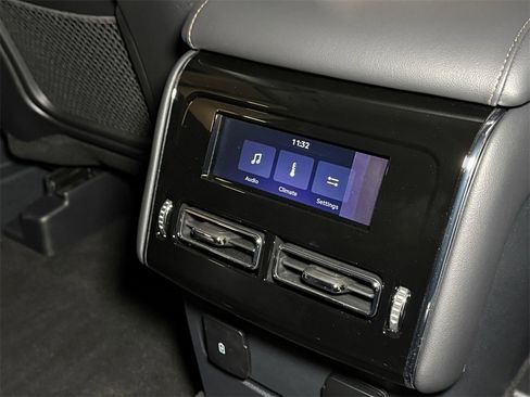 New 2026 Lincoln Aviator AWD image 13