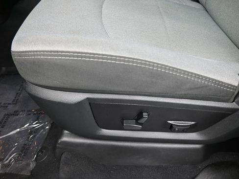 Used 2024 RAM 2500 Big Horn image 15