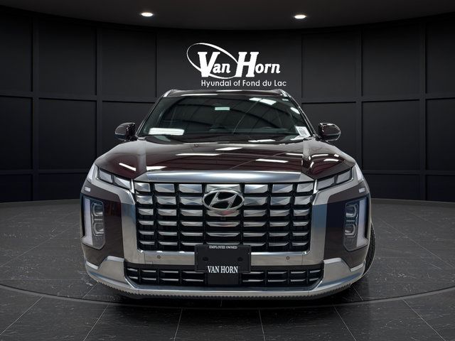 Used 2023 Hyundai Palisade Calligraphy w/ Cargo Package AWD/4WD image 2