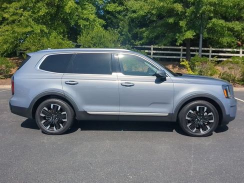 Used 2023 Kia Telluride SX FWD image 3