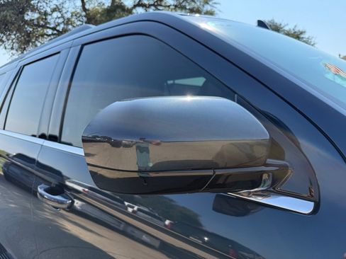 Used 2024 Ford Expedition Max XLT RWD image 10