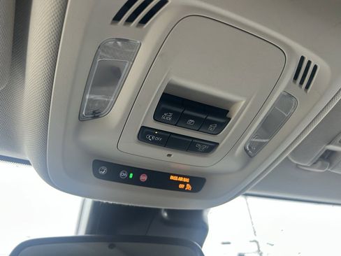 Used 2023 Buick Envision Essence w/ Sport Touring Package image 26