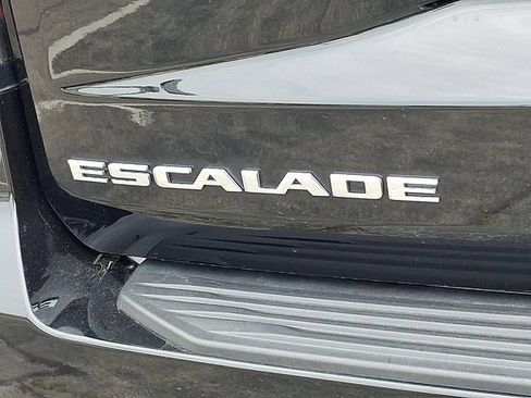 Certified 2024 Cadillac Escalade V AWD/4WD image 32