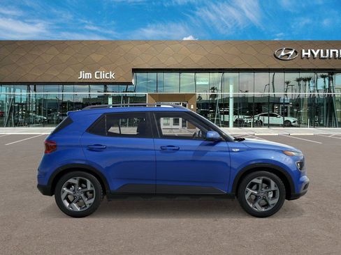 New 2026 Hyundai Venue SEL FWD image 7