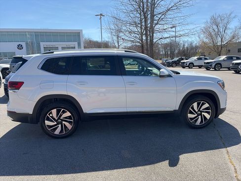 New 2026 Volkswagen Atlas SEL AWD/4WD image 8