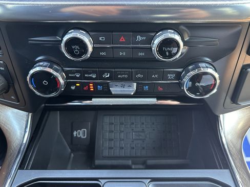 Certified 2025 Ford F150 King Ranch w/ FX4 Off-Road Package AWD/4WD image 30