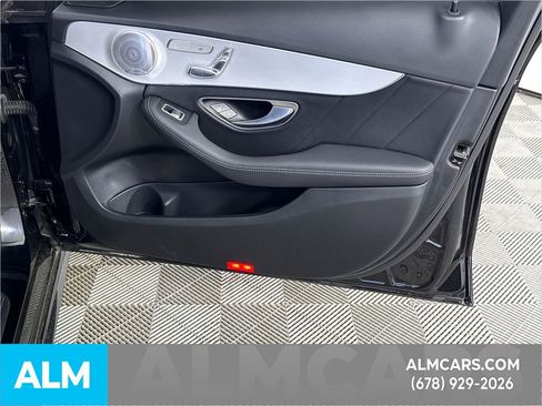 Used 2020 Mercedes-Benz C 300 Sedan image 16