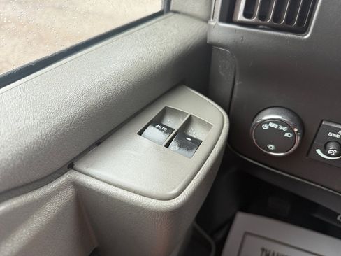 Used 2021 Chevrolet Express 2500 w/ Driver Convenience Package RWD image 24
