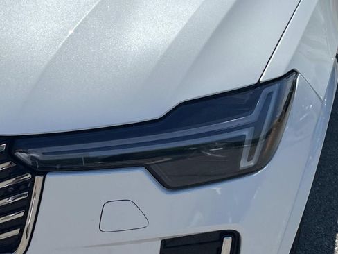 New 2026 Volvo XC90 T8 Plus w/ Protection Package Premier AWD/4WD image 9