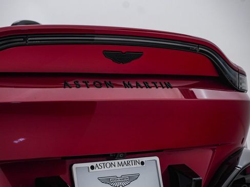 Used 2023 Aston Martin V8 Vantage Roadster RWD image 14
