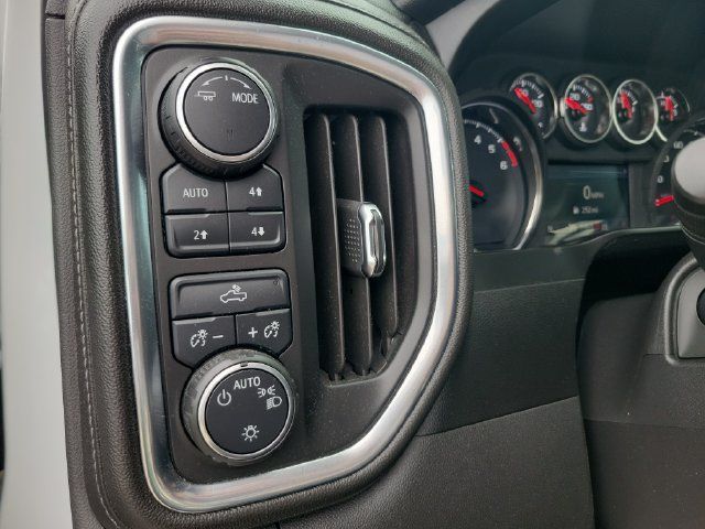 Used 2020 Chevrolet Silverado 1500 LT w/ All-Star Edition AWD/4WD image 18