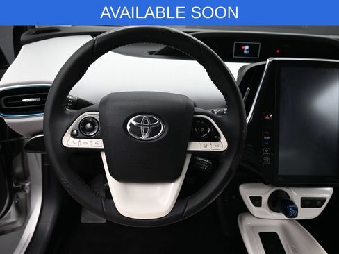 Used 2018 Toyota Prius Four w/ Advanced Technology Package FWD image 15