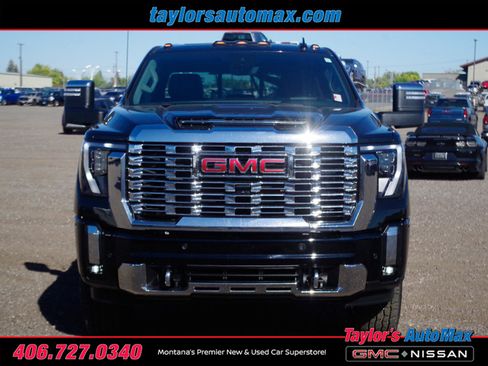 Used 2024 GMC Sierra 3500 Denali image 48