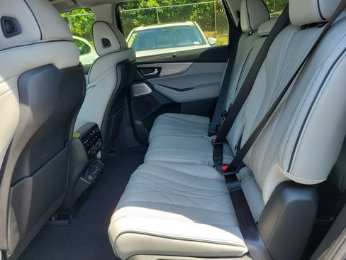 New 2026 Acura MDX SH-AWD w/ Advance Package image 6