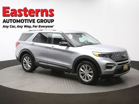 Used 2023 Ford Explorer Limited w/ Equipment Group 301A image 47