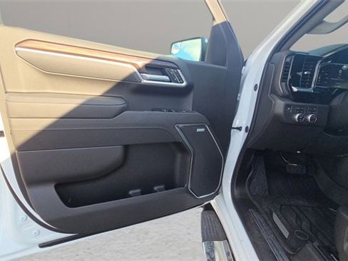 New 2026 GMC Sierra 1500 SLT w/ SLT Premium Package image 34