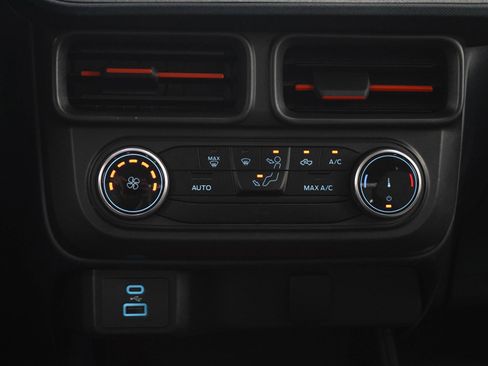 Used 2024 Ford Maverick XLT FWD image 19