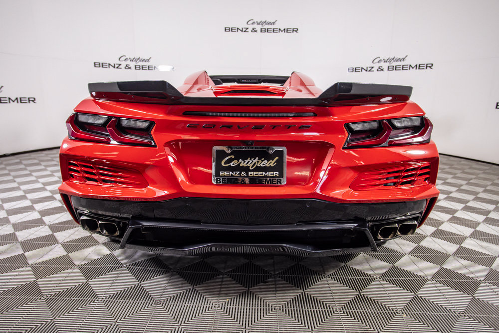Used 2025 Chevrolet Corvette E-Ray w/ Stealth Interior Trim Package AWD/4WD image 8