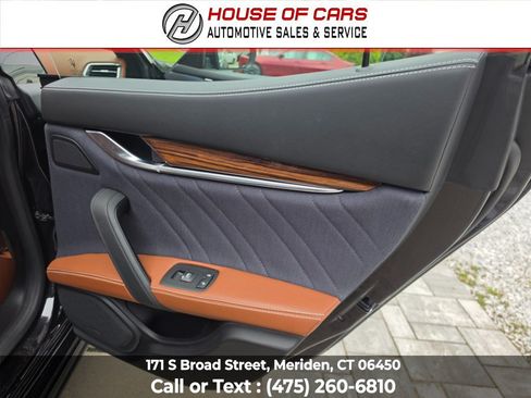 Used 2017 Maserati Ghibli S Q4 AWD/4WD image 42