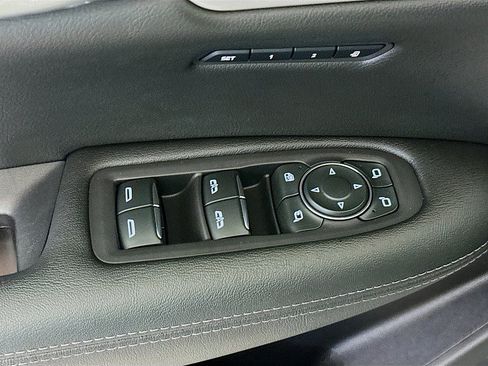 Used 2022 Cadillac XT5 Premium Luxury AWD/4WD image 20