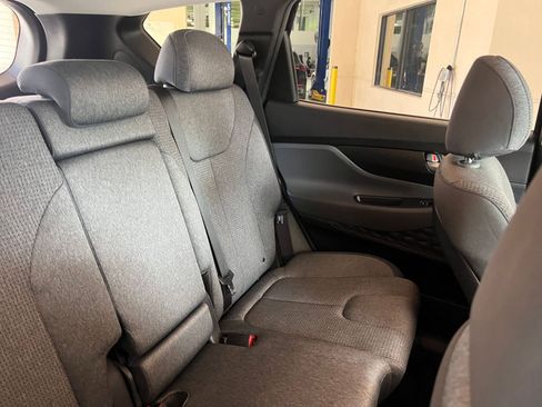 Used 2023 Hyundai Santa Fe SEL image 39