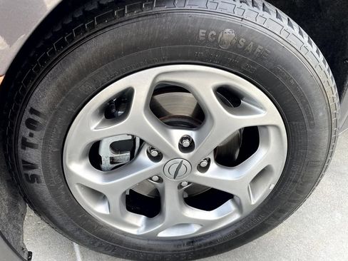 Used 2022 Chrysler Pacifica Limited FWD image 6