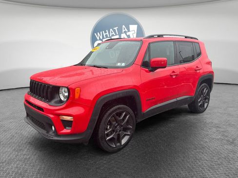 Certified 2022 Jeep Renegade Latitude w/ Convenience Group AWD/4WD image 8