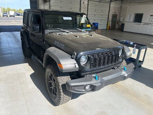 Used 2024 Jeep Wrangler Unlimited AWD/4WD image 1