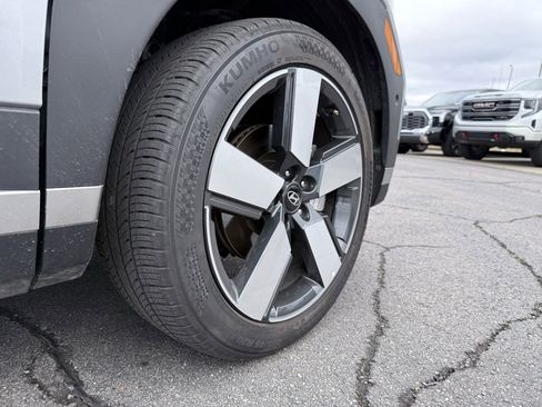 Used 2024 Hyundai Santa Fe Limited image 31