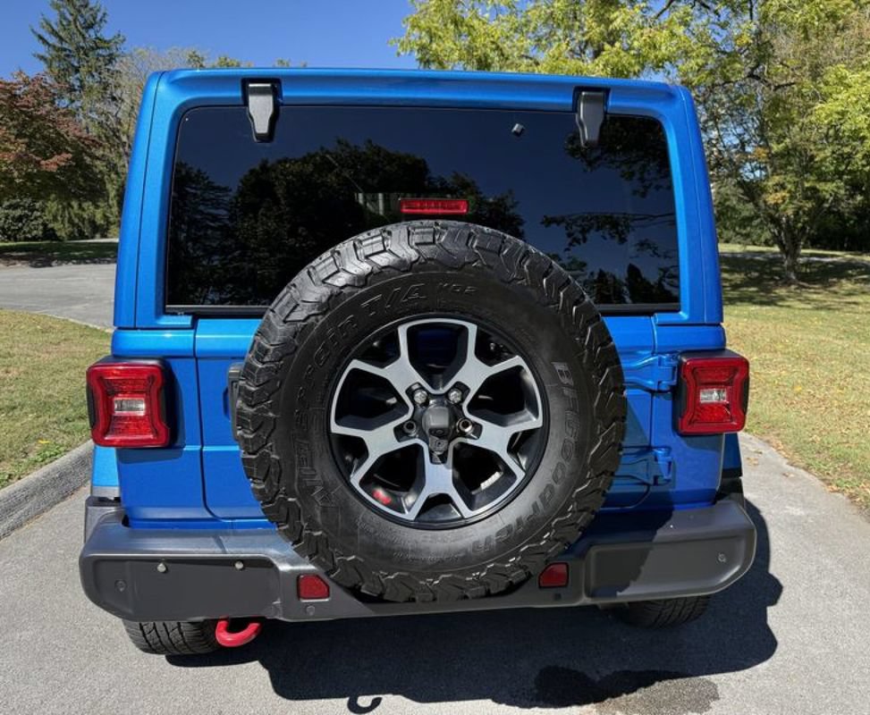 Used 2021 Jeep Wrangler Unlimited Rubicon w/ Safety Group AWD/4WD image 7