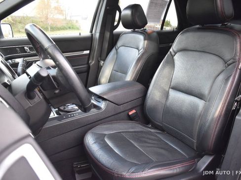 Used 2017 Ford Explorer Sport AWD/4WD image 12