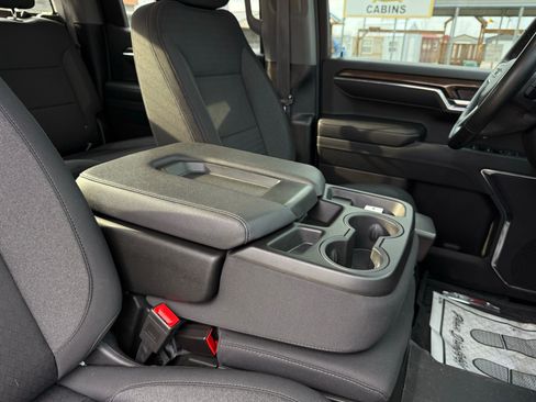 Used 2024 Chevrolet Silverado 1500 LT Trail Boss w/ Protection Package image 33