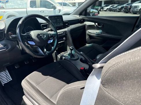Used 2020 Hyundai Veloster N w/ Performance Package FWD image 6