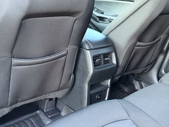 Used 2024 Ford Edge SE w/ Black Appearance Package AWD/4WD image 27