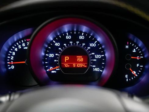 Used 2016 Kia Soul + w/ Audio Package FWD image 23