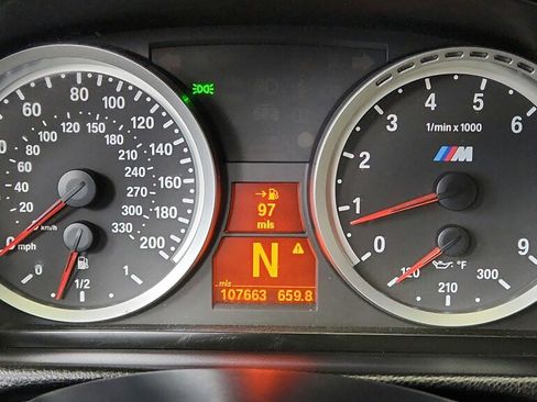 Used 2011 BMW M3 Coupe image 13