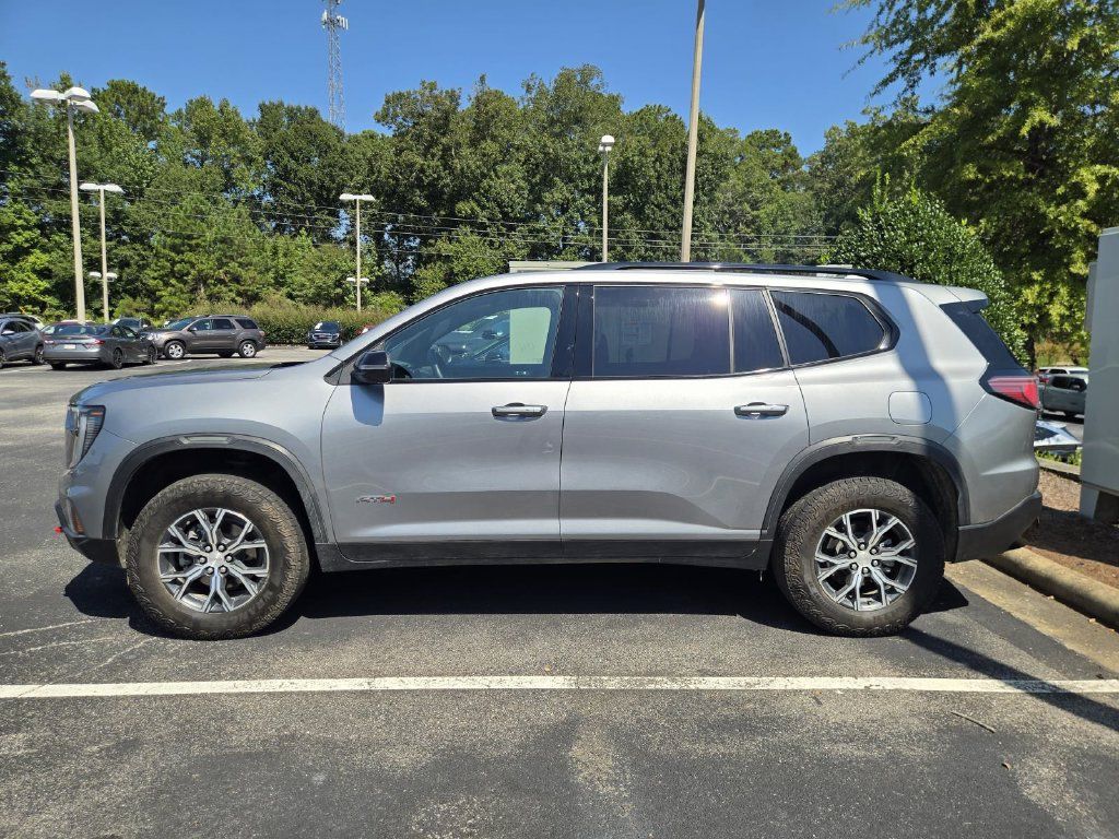 Used 2025 GMC Acadia AT4 w/ LPO, Floor Liner Package AWD/4WD image 4
