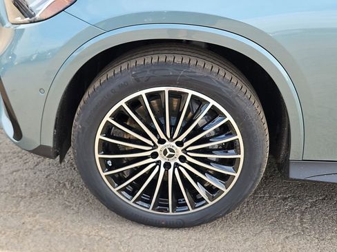 New 2026 Mercedes-Benz GLC 300 image 13