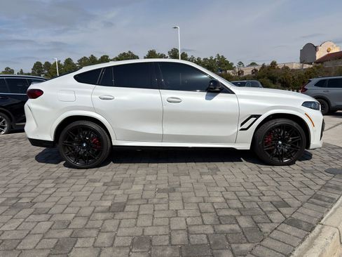 Used 2025 BMW X6 M Competition w/ Executive Package image 8