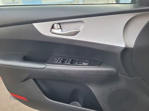 Used 2024 Kia Forte LXS image 12