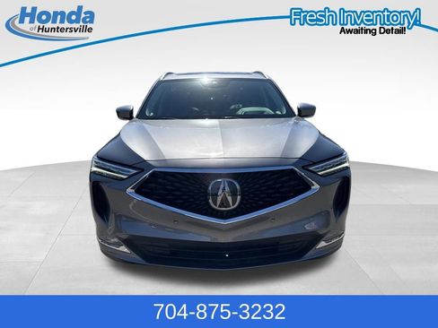 Used 2024 Acura MDX SH-AWD w/ Advance Package image 3