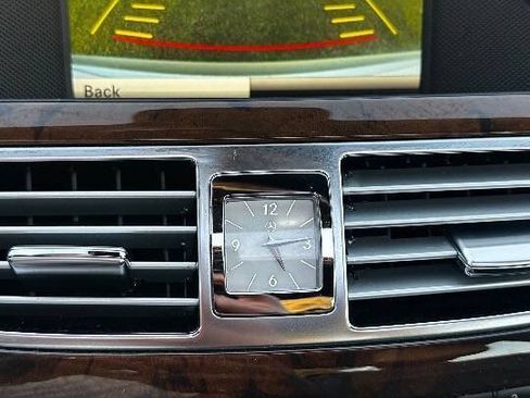 Used 2014 Mercedes-Benz CLS 550 4MATIC image 19