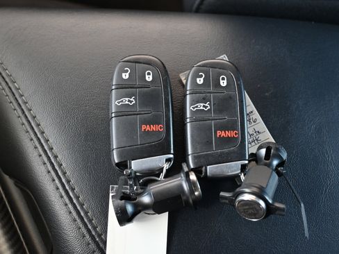 Used 2021 Dodge Challenger R/T Scat Pack image 31