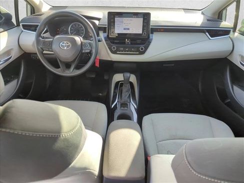Used 2020 Toyota Corolla LE image 24