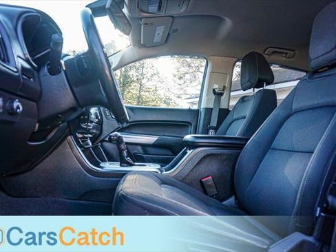 Used 2020 Chevrolet Colorado LT image 17